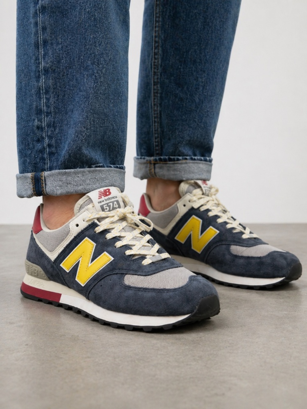 New Balance 574 Sneakers - Picture 4 of 11